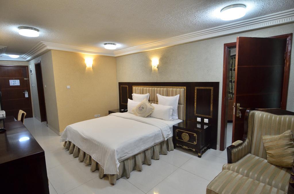 Nobila Airport Hotel Kotonu Zewnętrze zdjęcie