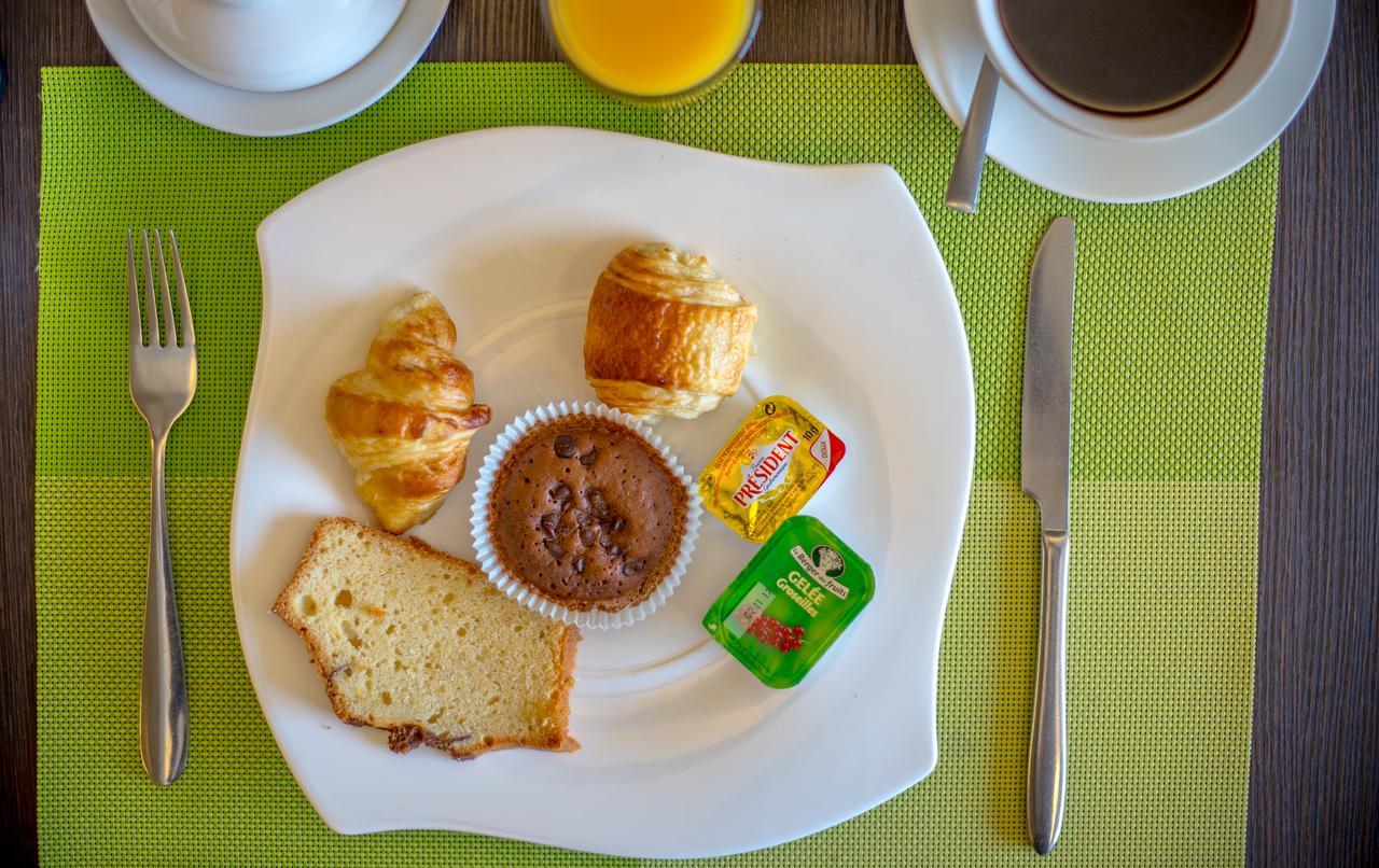 Nobila Airport Hotel Kotonu Zewnętrze zdjęcie