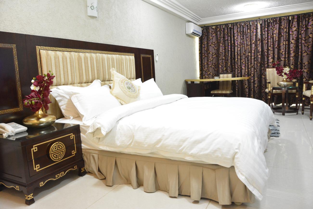 Nobila Airport Hotel Kotonu Zewnętrze zdjęcie